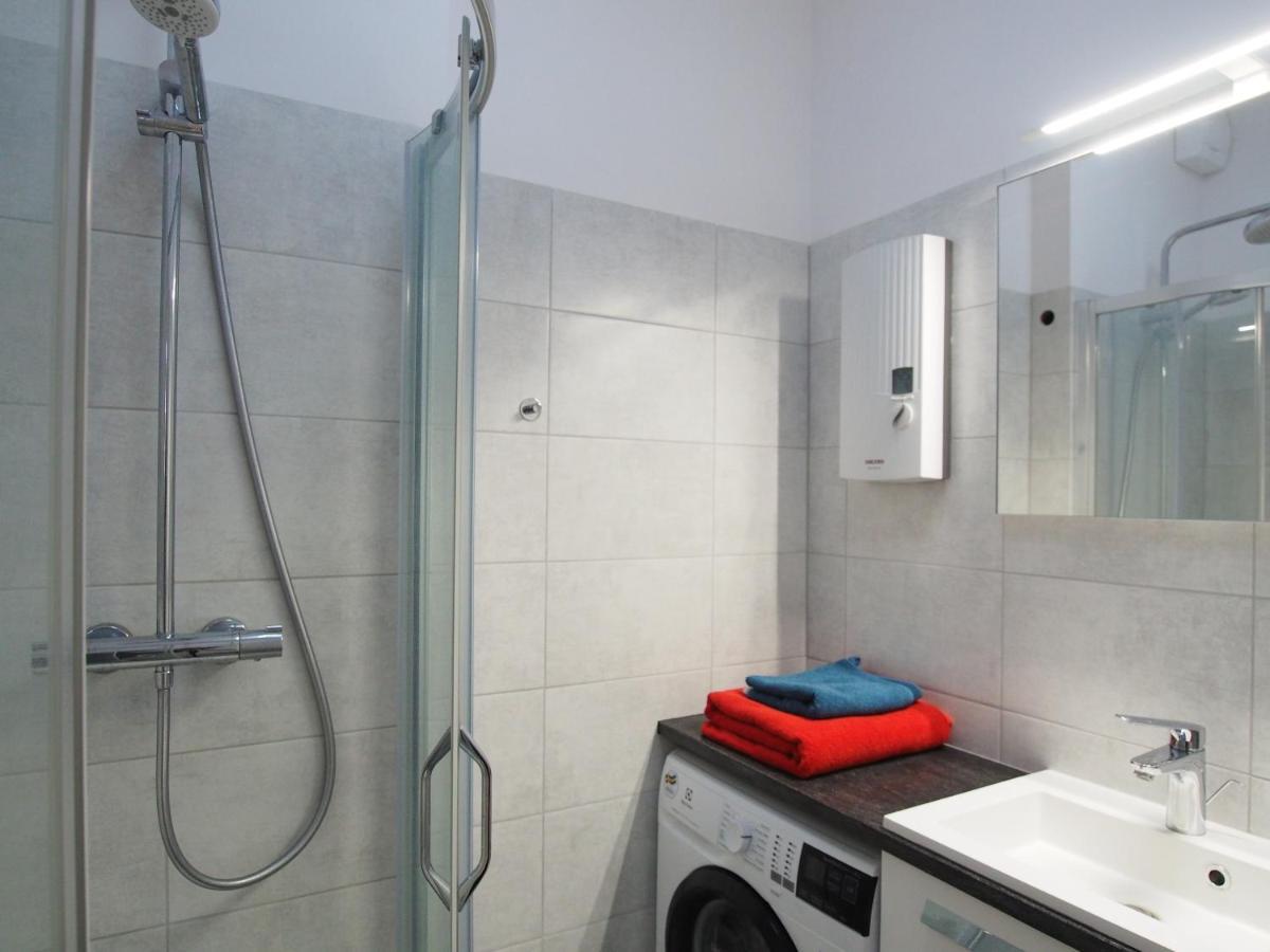Grand-Tourist Apartment - Gold กดัญสก์ ภายนอก รูปภาพ