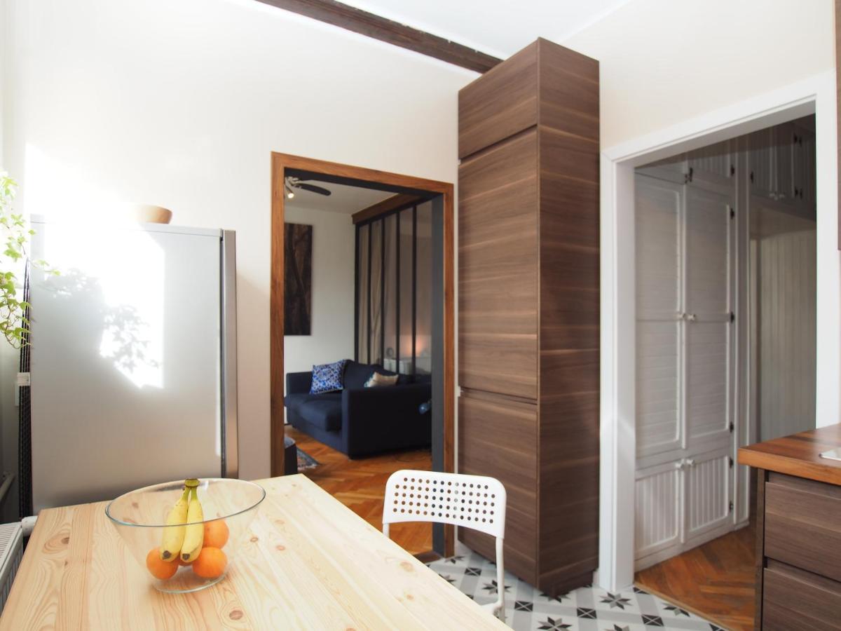 Grand-Tourist Apartment - Gold กดัญสก์ ภายนอก รูปภาพ